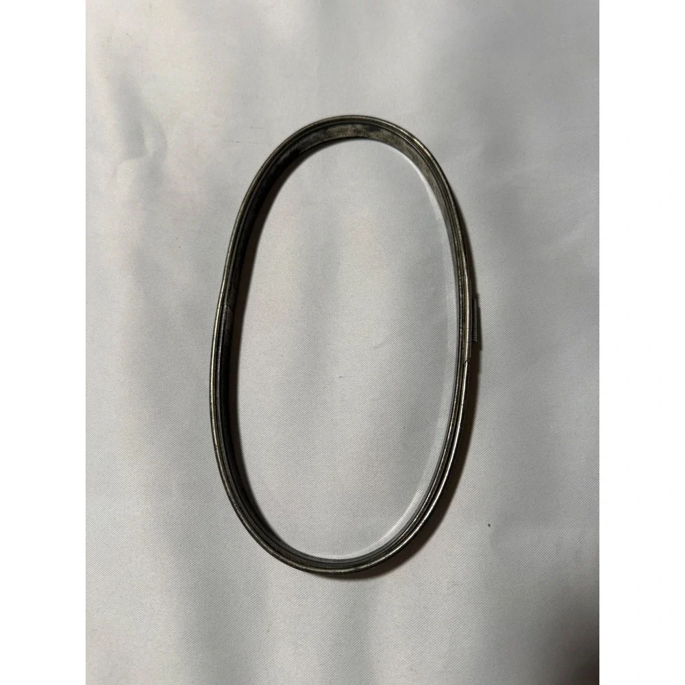 Unbranded vintage metal